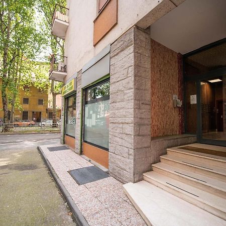 Appartamento Accogliente A 8 Min Dallo Stadio San Siro E 15 Min Dal Centro Milano Exteriör bild