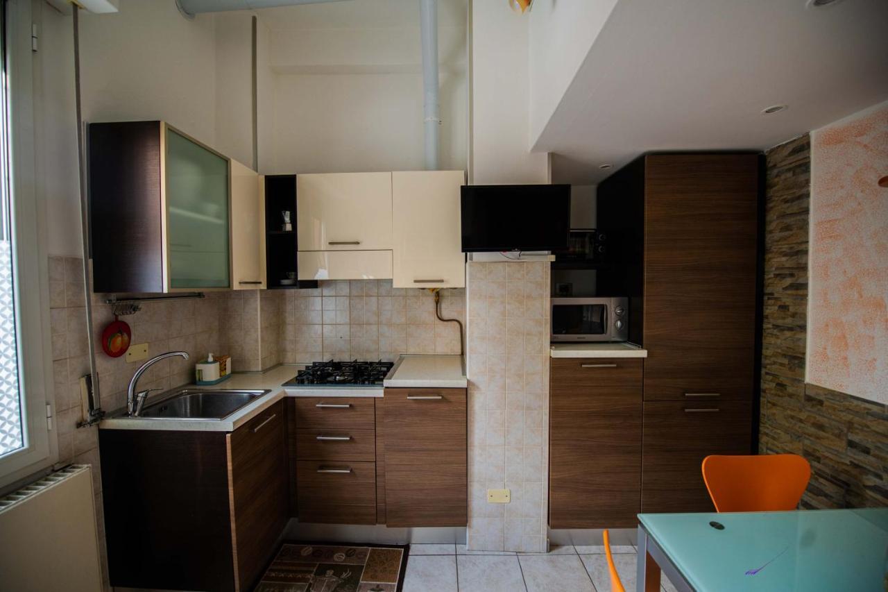 Appartamento Accogliente A 8 Min Dallo Stadio San Siro E 15 Min Dal Centro Milano Exteriör bild